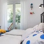 Beautiful With Five Bicycles Included Apartman *
