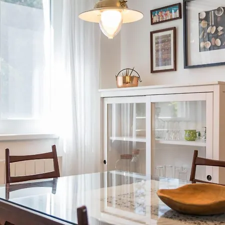 Beautiful With Five Bicycles Included * Ρόβινι