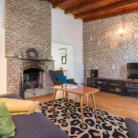 Διαμέρισμα Beautiful With Five Bicycles Included Ρόβινι